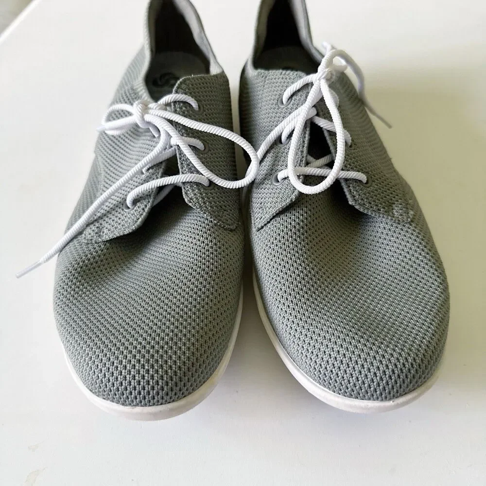 Womens Clarks Size 11M Tennis Shoes Cloud Steppers Seafoam Green Ayla Reece